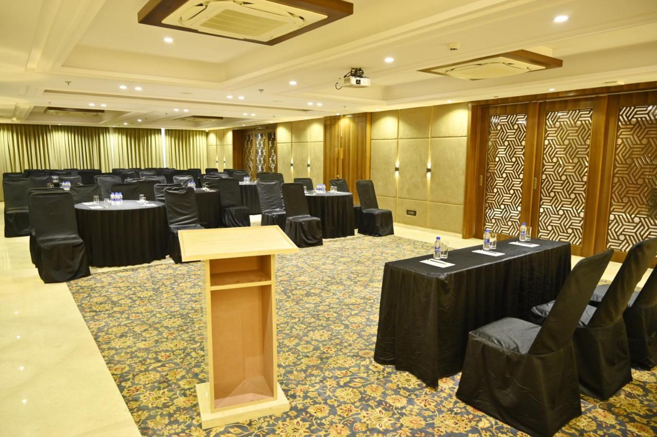 The Jagat Hotel And Spa Udaipur Eksteriør billede