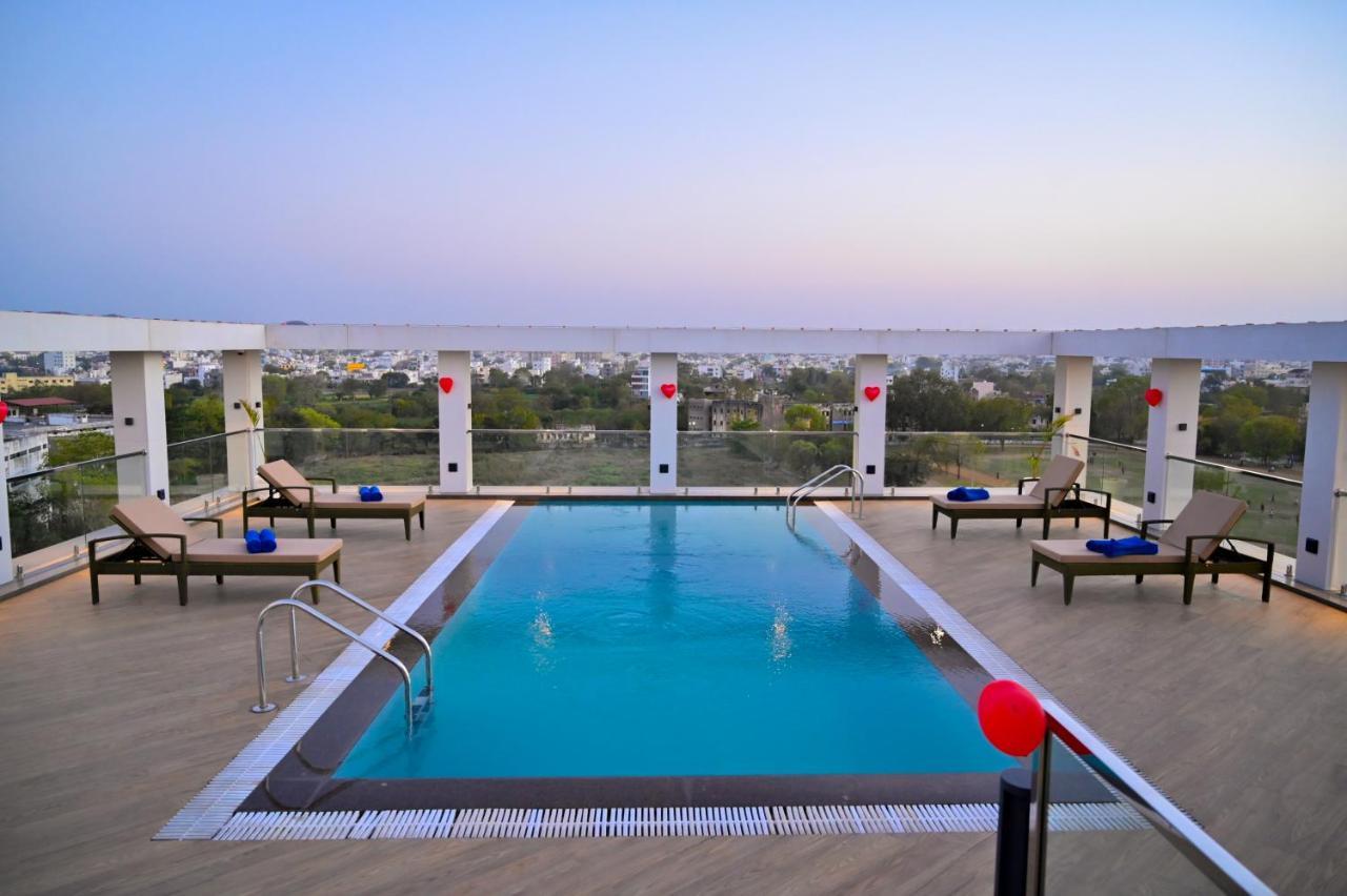 The Jagat Hotel And Spa Udaipur Eksteriør billede